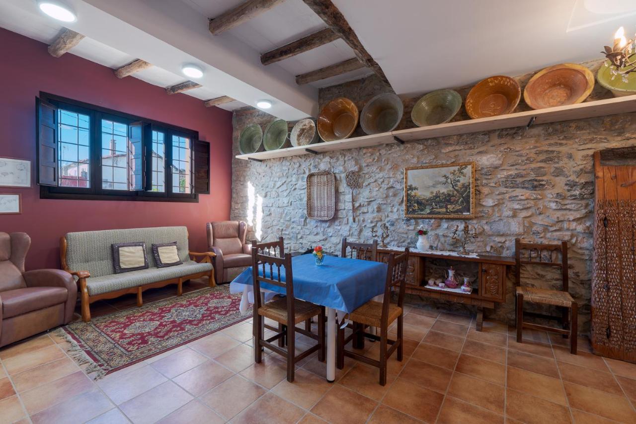 Casa Rural Vicenta 1750 Albentosa Ngoại thất bức ảnh